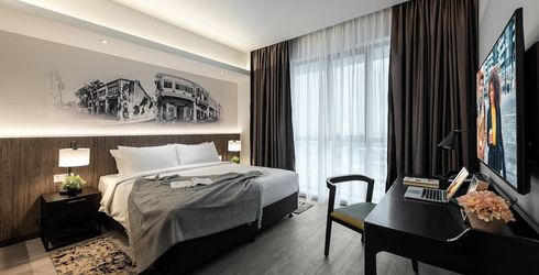 hotel room image