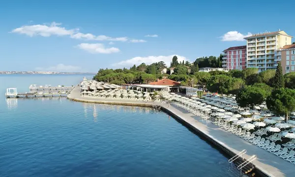 Wellness Hotel Apollo – Lifeclass Hotels & Spa, Portorož hotel in Portorož