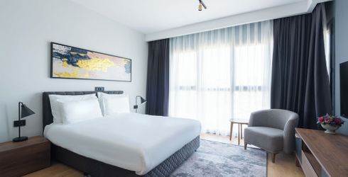hotel room image