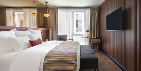 hotel room image