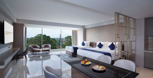 hotel room image
