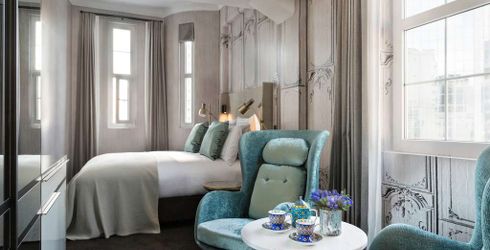 hotel room image