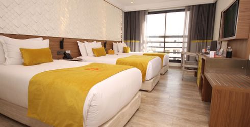 hotel room image