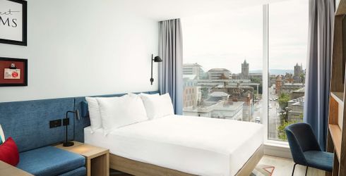 hotel room image