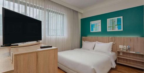 hotel room image