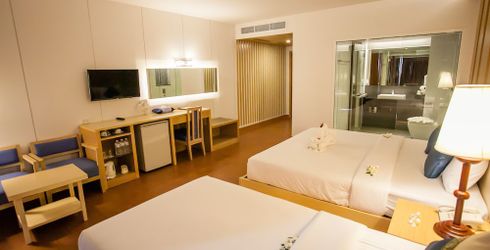 hotel room image