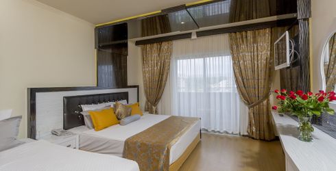 hotel room image