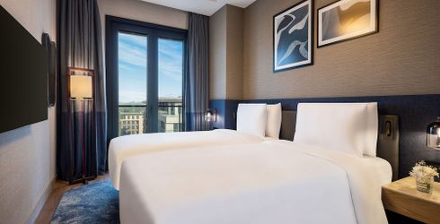 hotel room image