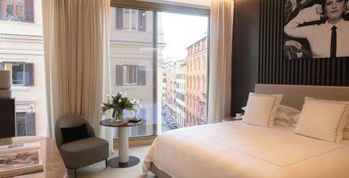 hotel room image