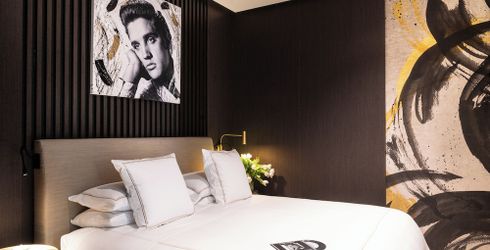 hotel room image