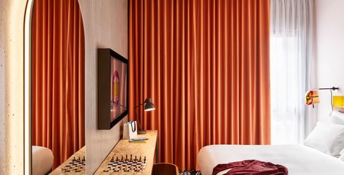 hotel room image