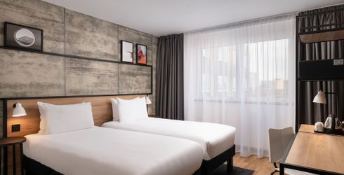 hotel room image