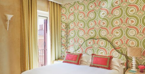 hotel room image