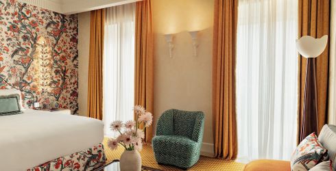 hotel room image