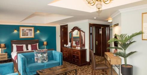 hotel room image