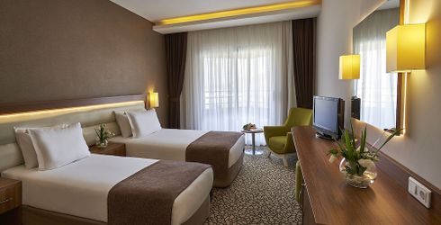 hotel room image