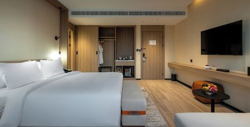 hotel room image