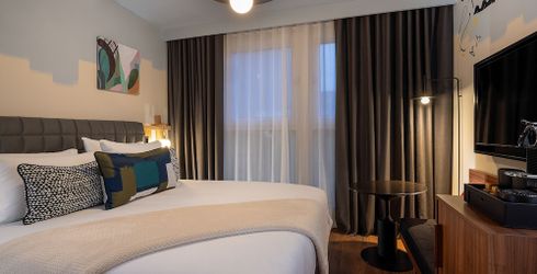 hotel room image