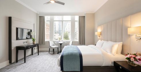 hotel room image