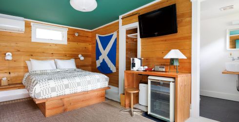 hotel room image