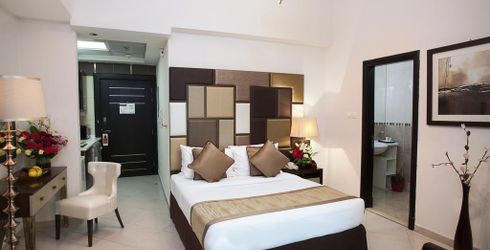 hotel room image
