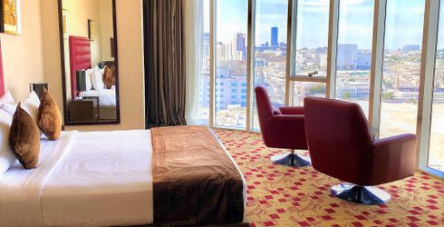 hotel room image