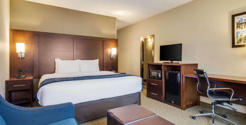 hotel room image
