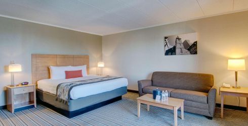 hotel room image