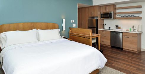 hotel room image
