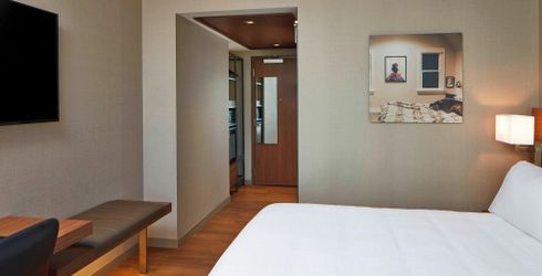 hotel room image