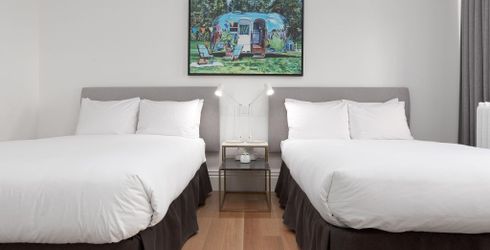 hotel room image