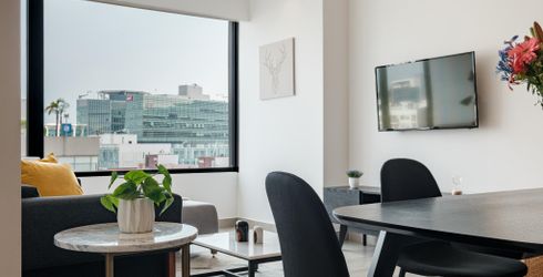 hotel room image