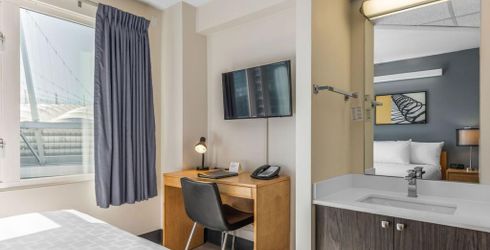 hotel room image