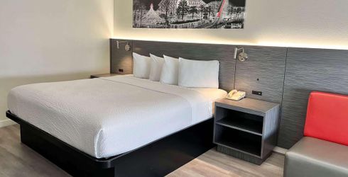 hotel room image