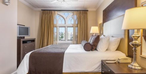 hotel room image