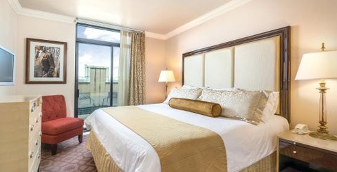 hotel room image