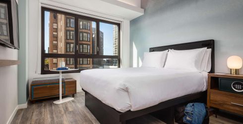 hotel room image