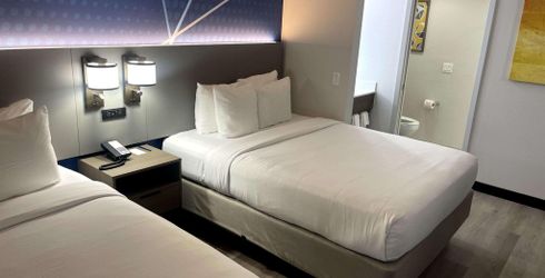 hotel room image
