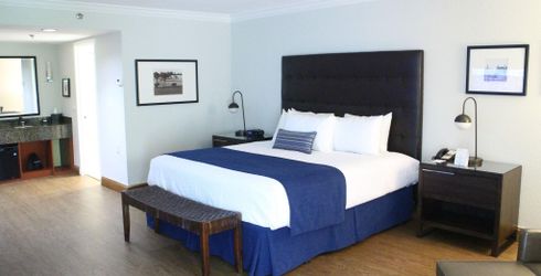 hotel room image