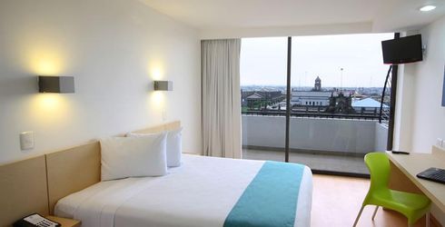 hotel room image