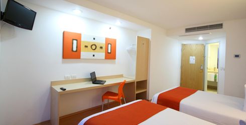 hotel room image