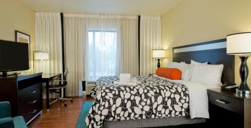 hotel room image