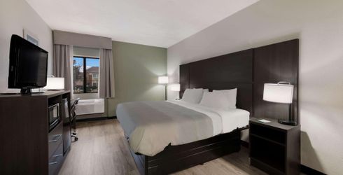 hotel room image