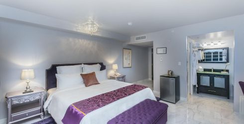 hotel room image