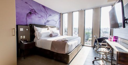hotel room image
