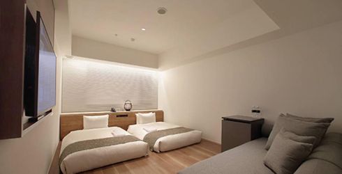 hotel room image