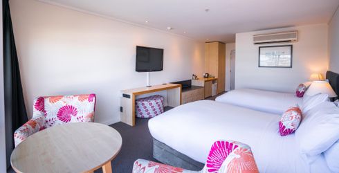 hotel room image