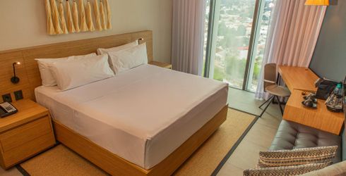 hotel room image