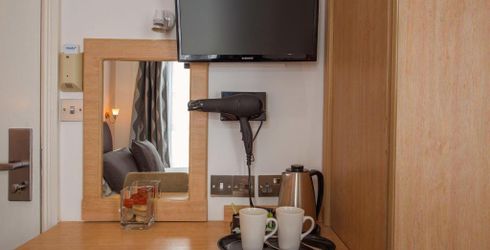 hotel room image