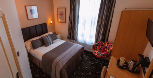 hotel room image